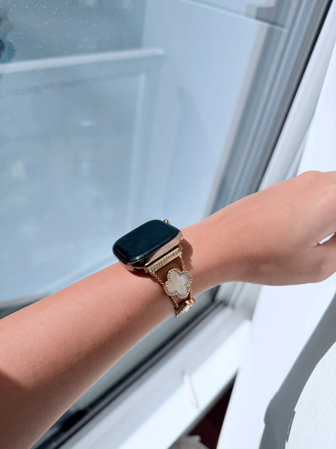 Gold Clover Apple Watch Band - photo 2