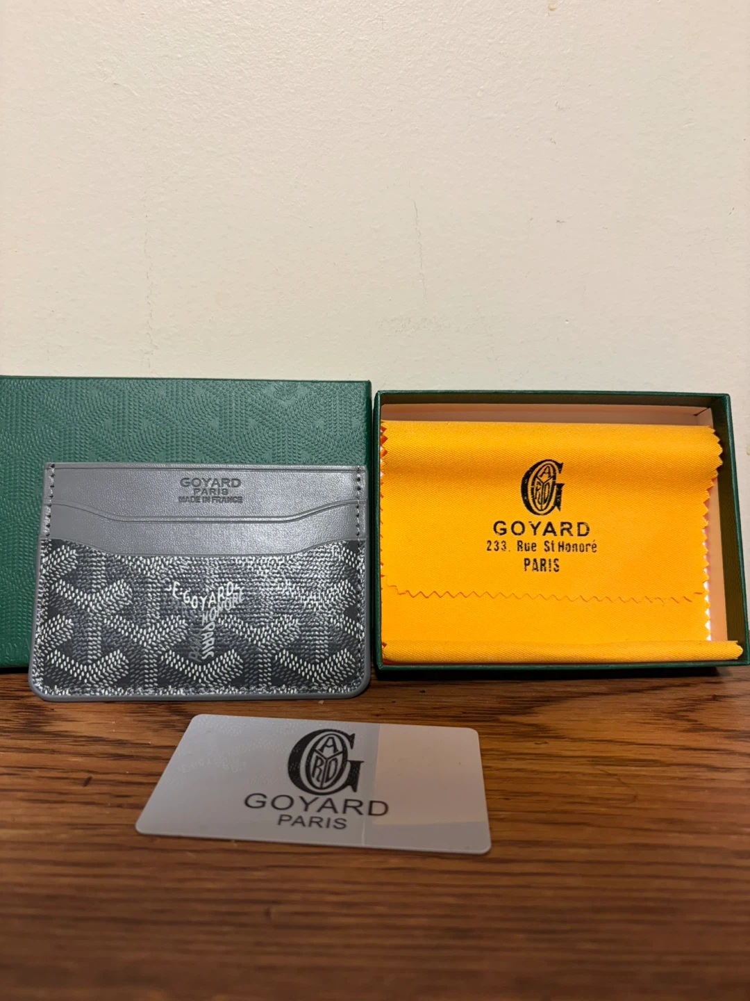 Grey Goyard cardholder