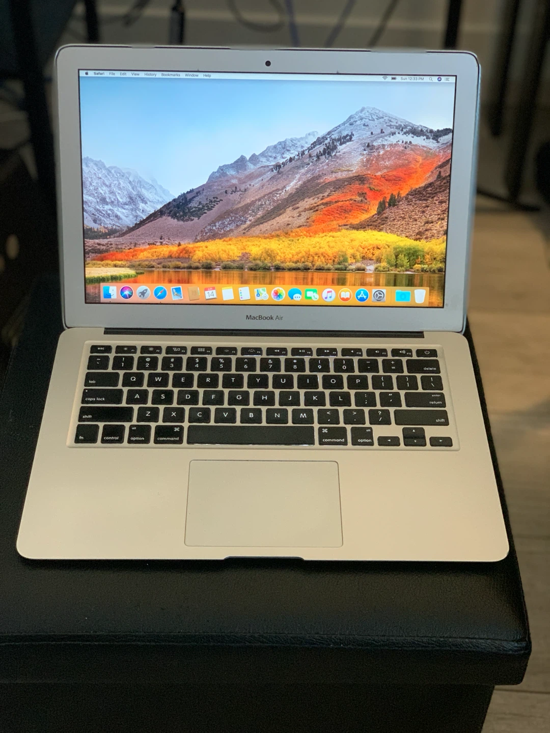 Apple MacBook Air 13-inch 2017