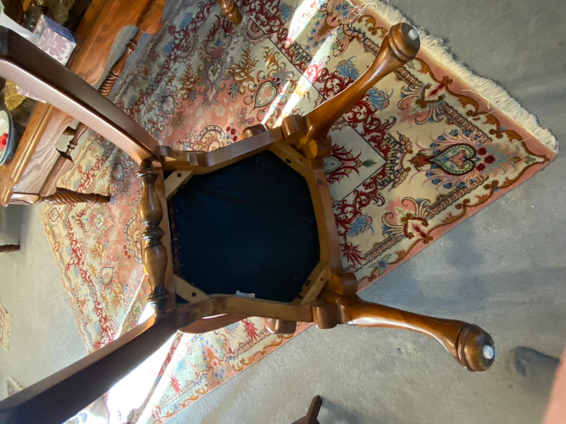 Gorgeous Ornate Carved Wood Armchairs – Matching Pair - $600 - photo 5