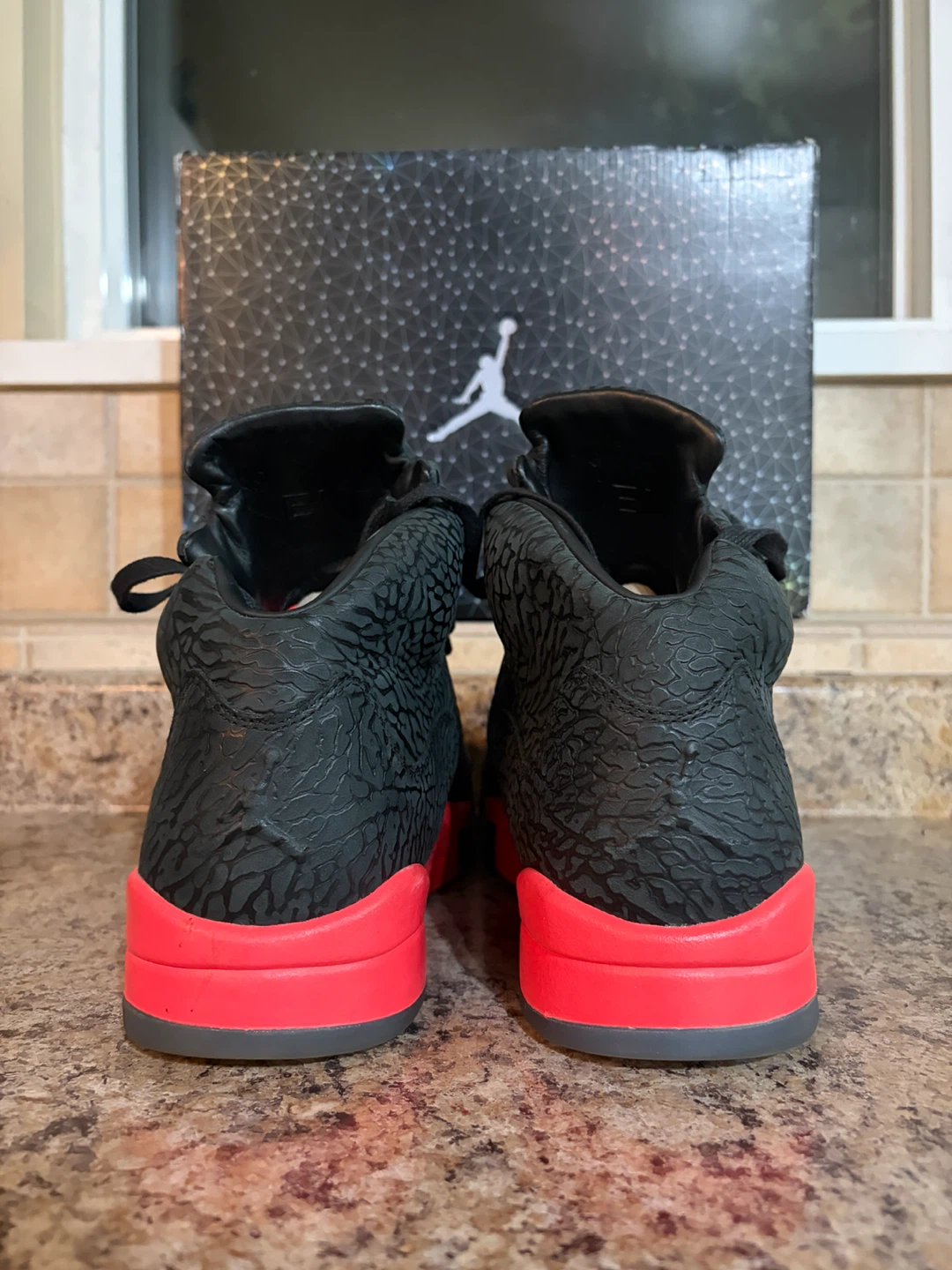 Air Jordan 5 Retro Black and Red - photo 2