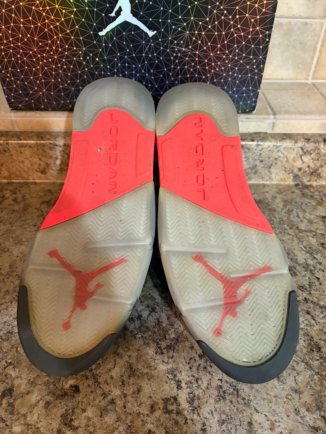 Air Jordan 5 Retro Black and Red - photo 5