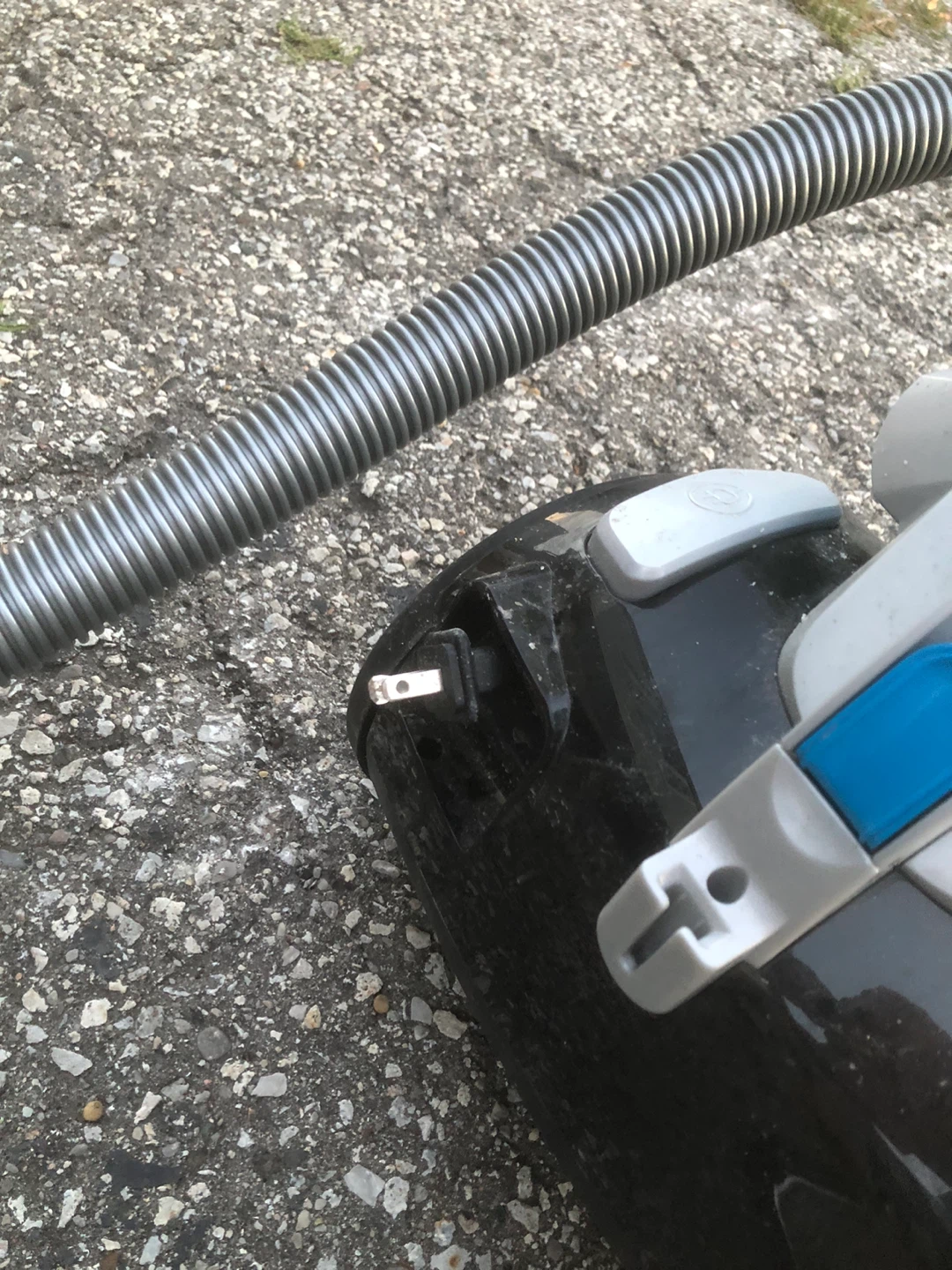 Bissell PowerForce Multi-Cyclonic Vacuum - photo 4