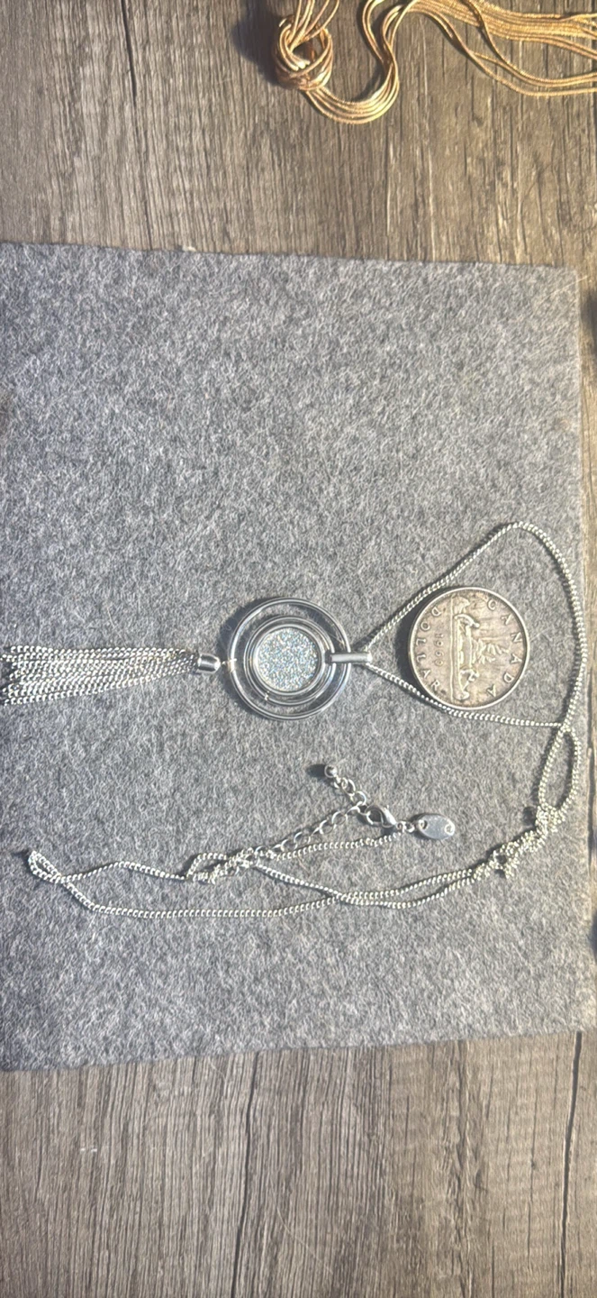 Silver-Tone Layered Circle hoop tassels Pendant Necklace