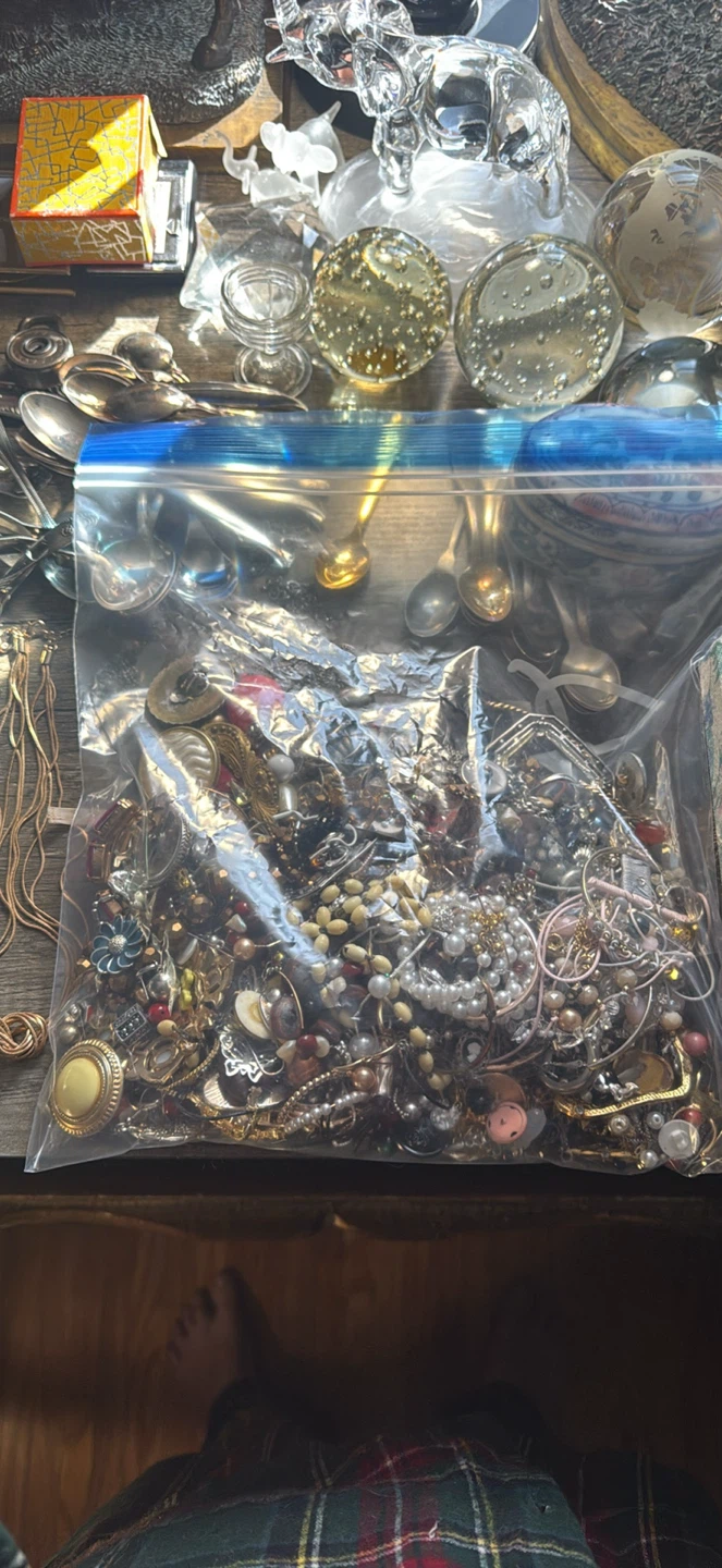 Large Bag of Assorted Vintage Jewellery