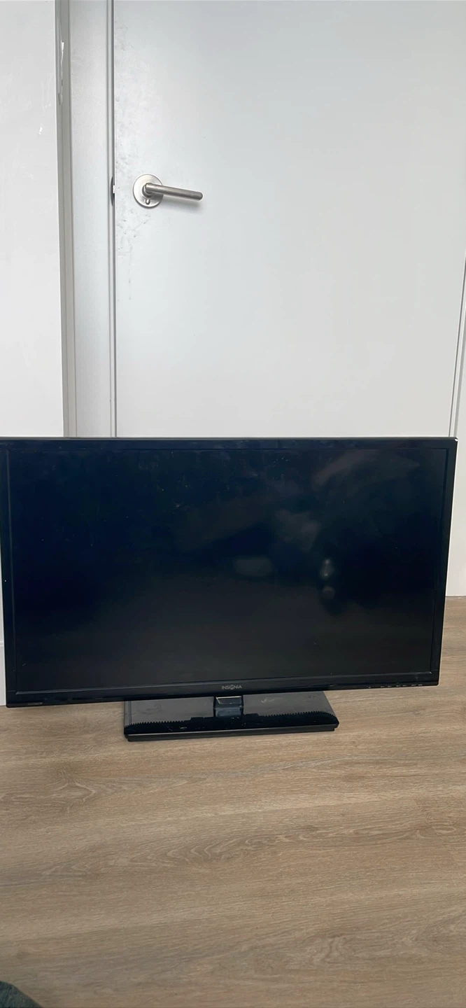 Small Tv with remote works great need gone quick - photo 2