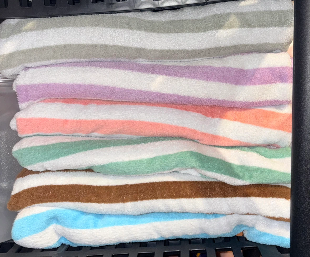 Set of 6 Striped Bath Towels