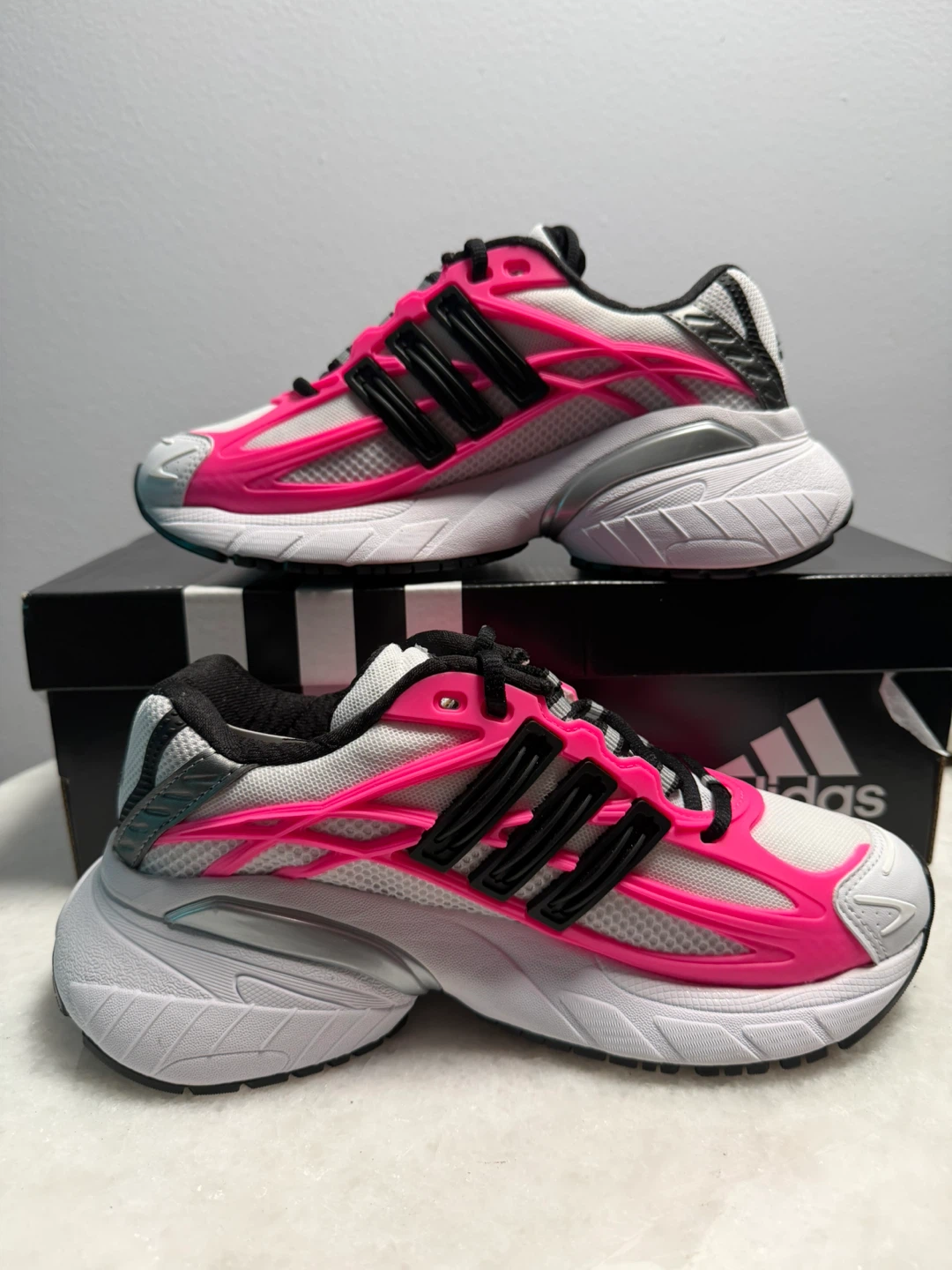 Adidas  XLG 2.0 Women's Sneakers Size 6 - photo 5