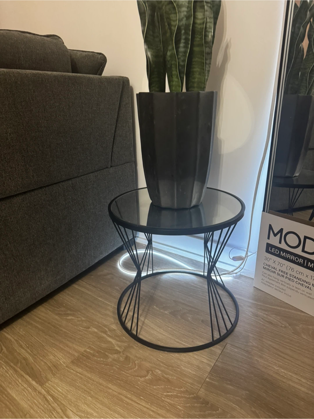 Black Metal and Glass Side Table - photo 3