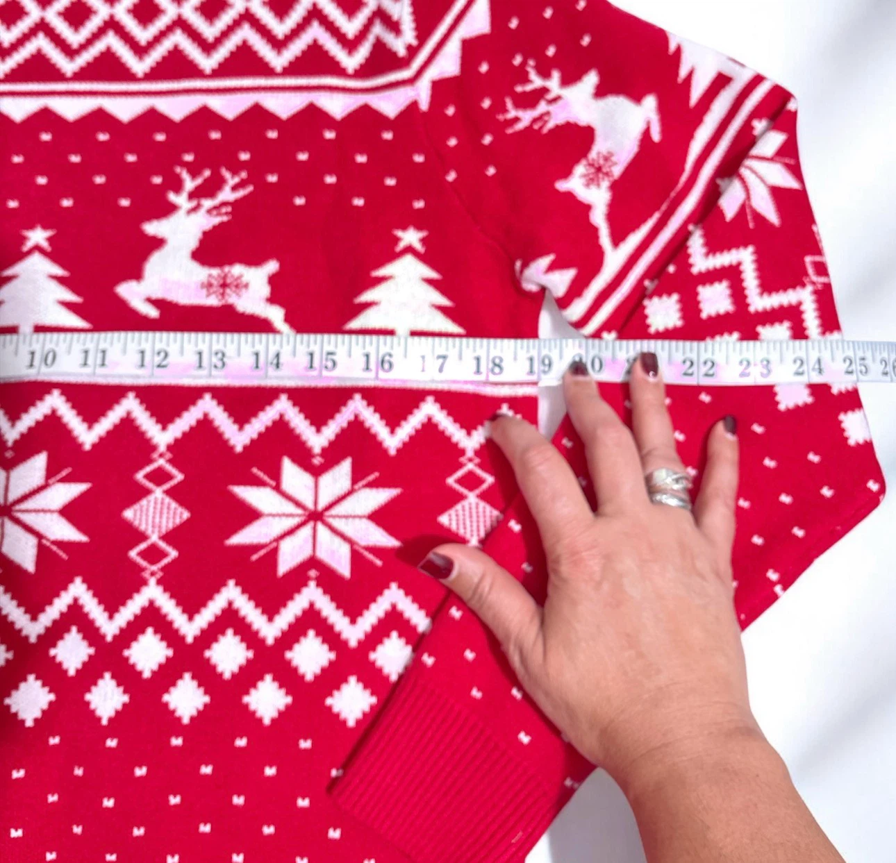 Red Christmas Sweater - photo 3