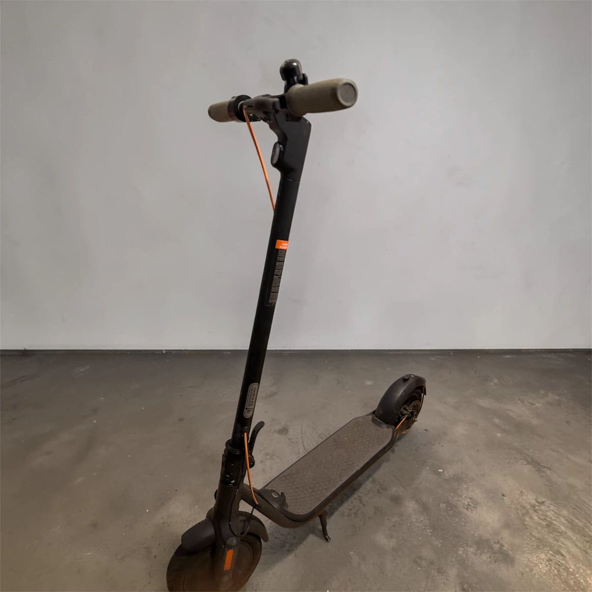 Ninebot Segway Electric Scooter - photo 3