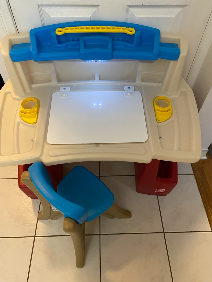 Step2 Art Desk for Kids