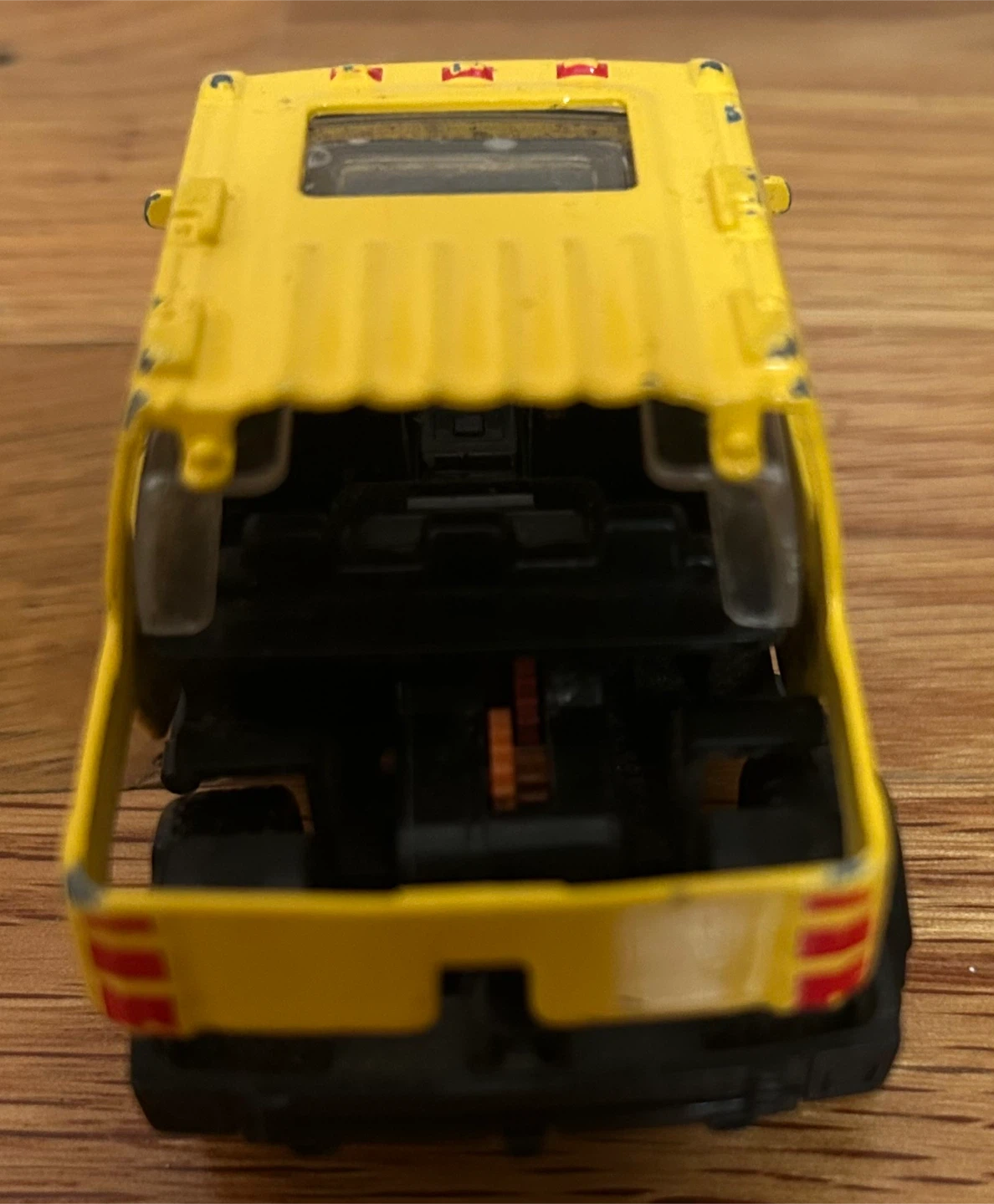 Hummer H3T Toy Truck - photo 4