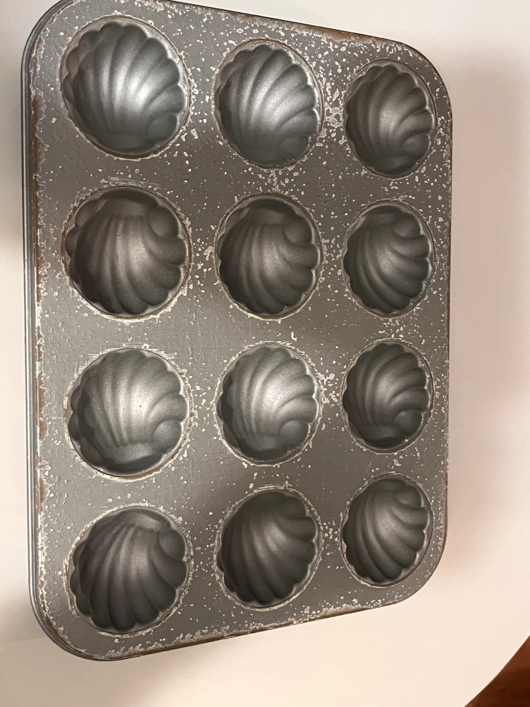 Brand NEW Madeleine Baking Pan