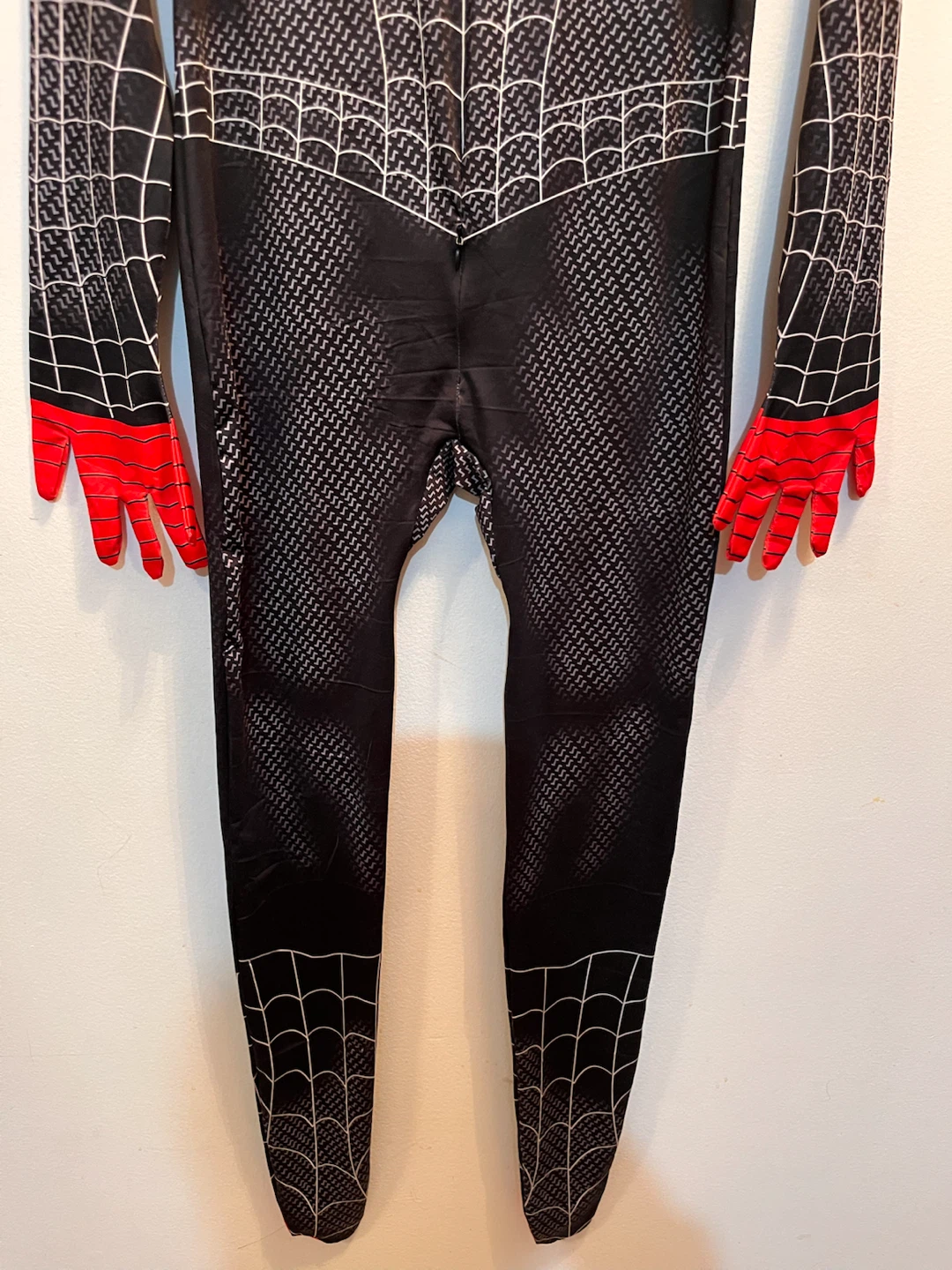 NEW Spider-Man Costume — Size 110 and 150 available - photo 3