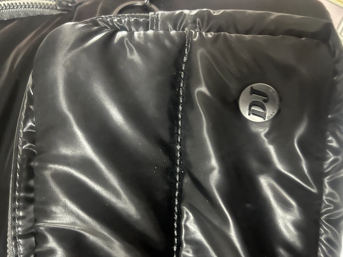 Designer Bag David Jones Black Quilted Backpack - photo 3