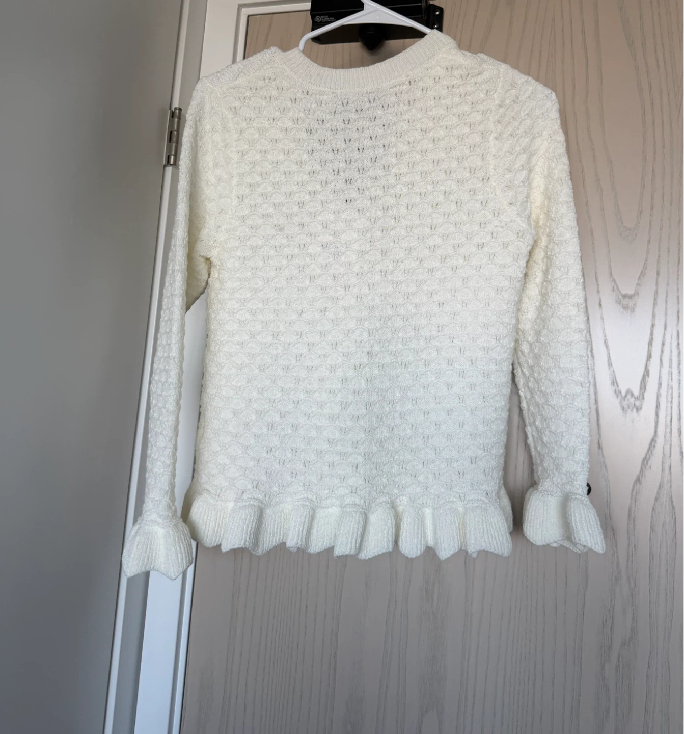 Zara White Ruffle Cardigan, New with tag - photo 2