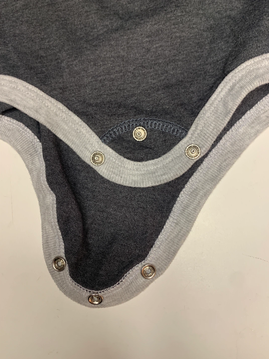 4/$10 Pink Floyd Baby Bodysuit 3-6M - photo 4