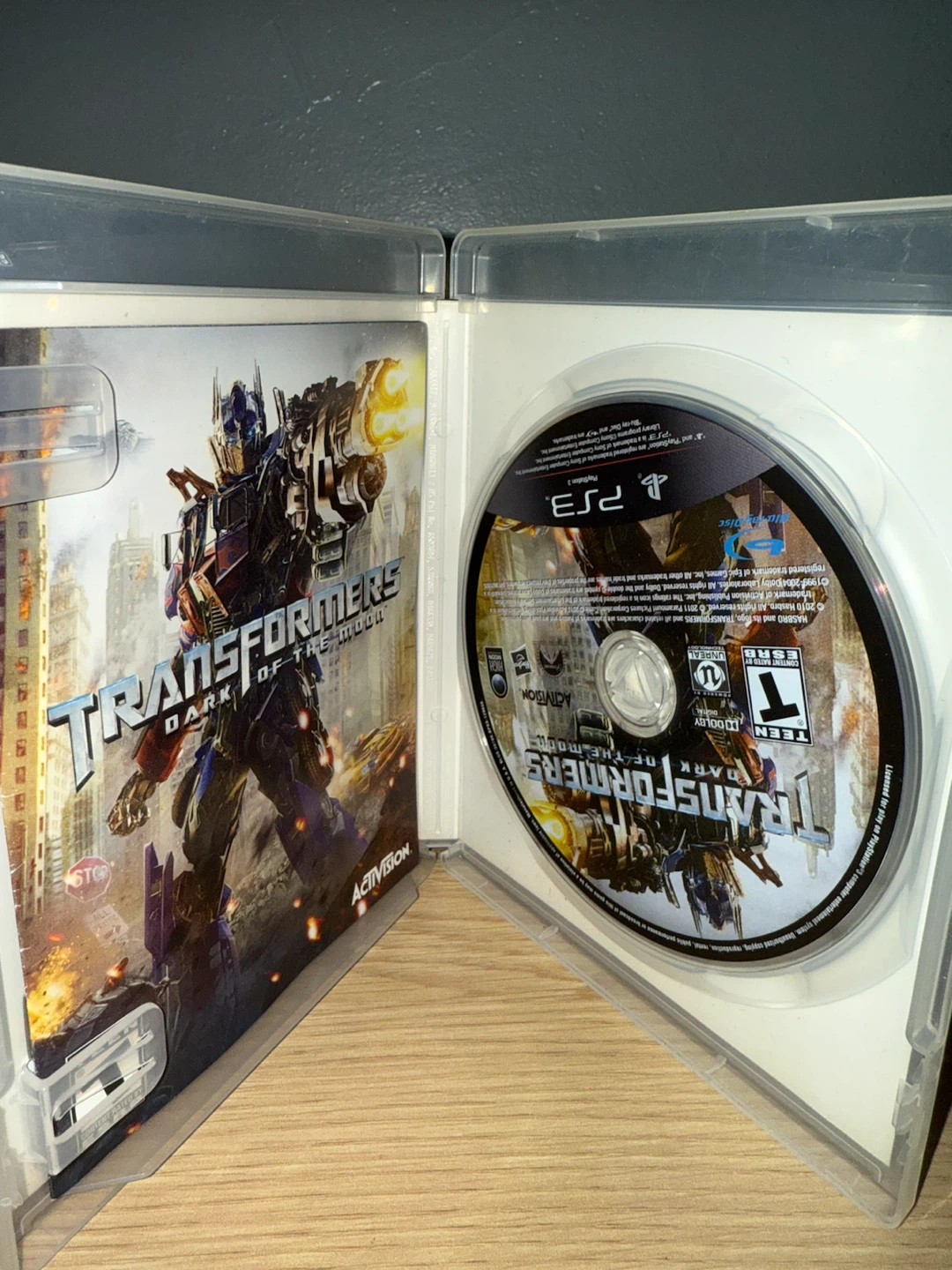 Transformers: Dark of the Moon PS3 Game - photo 3