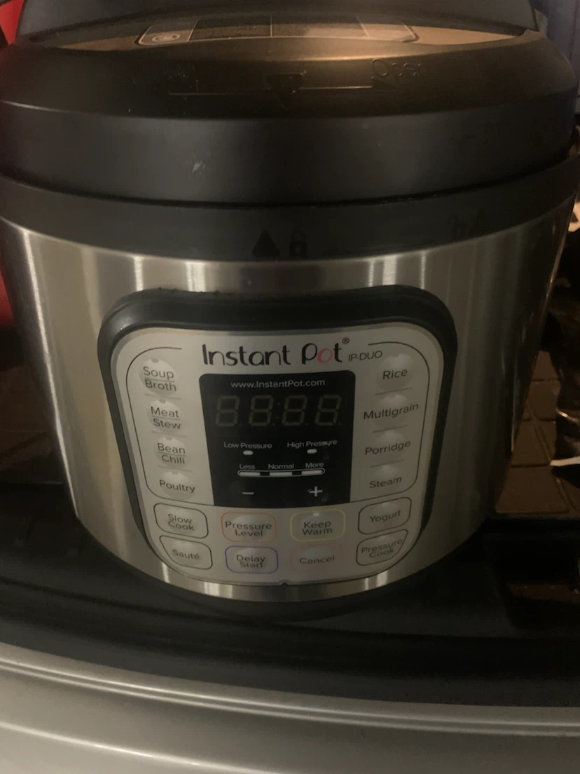 Instant Pot IP-DUO80 V2 8 Quart Electric Pressure Cooker