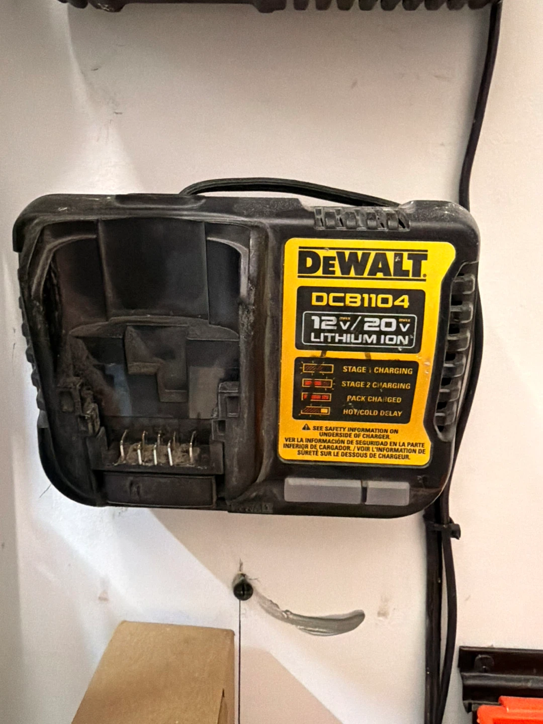 DeWalt Cordless Tool Set with Charger - photo 2