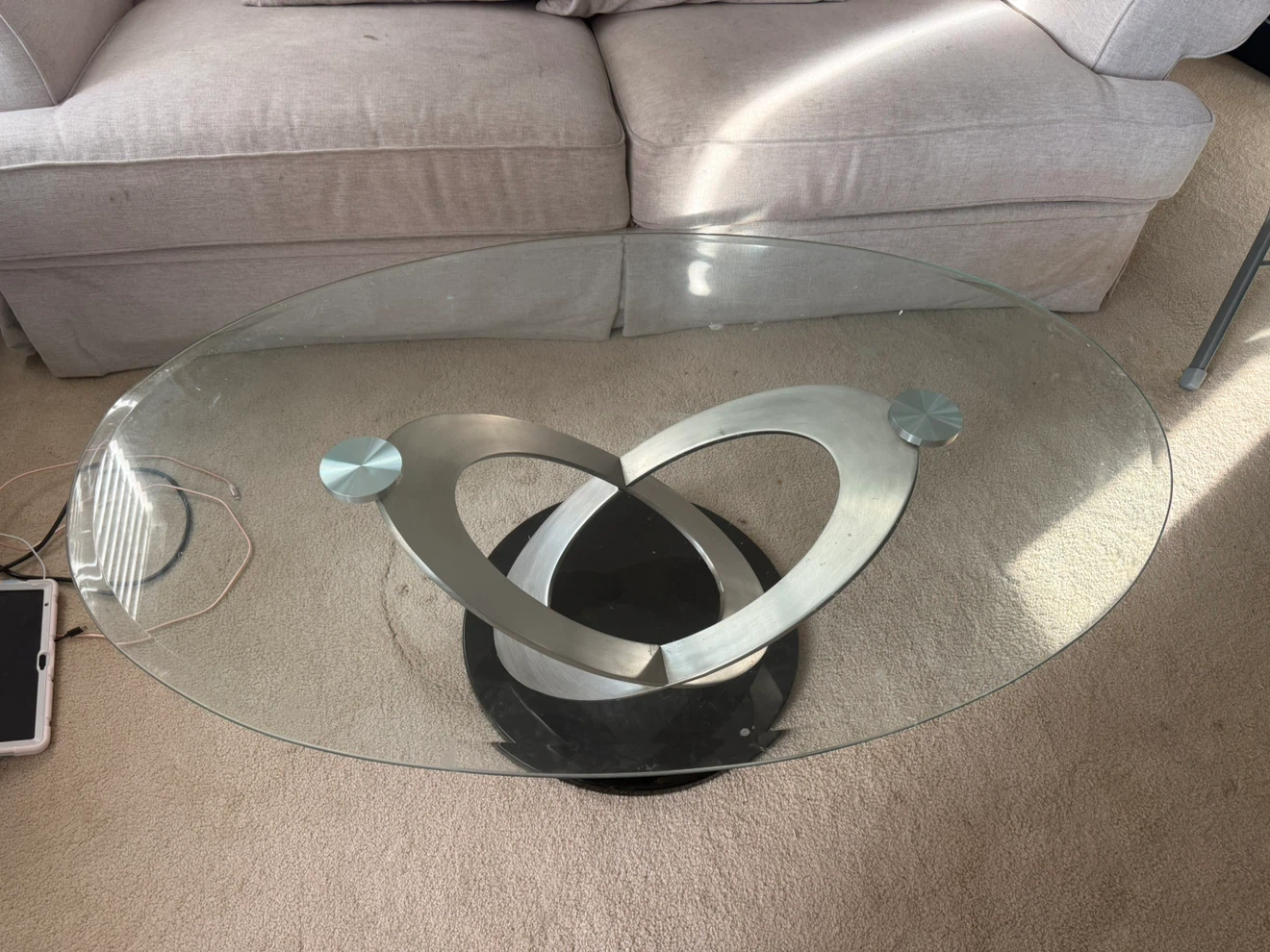 Oval Glass Coffee Table - photo 3