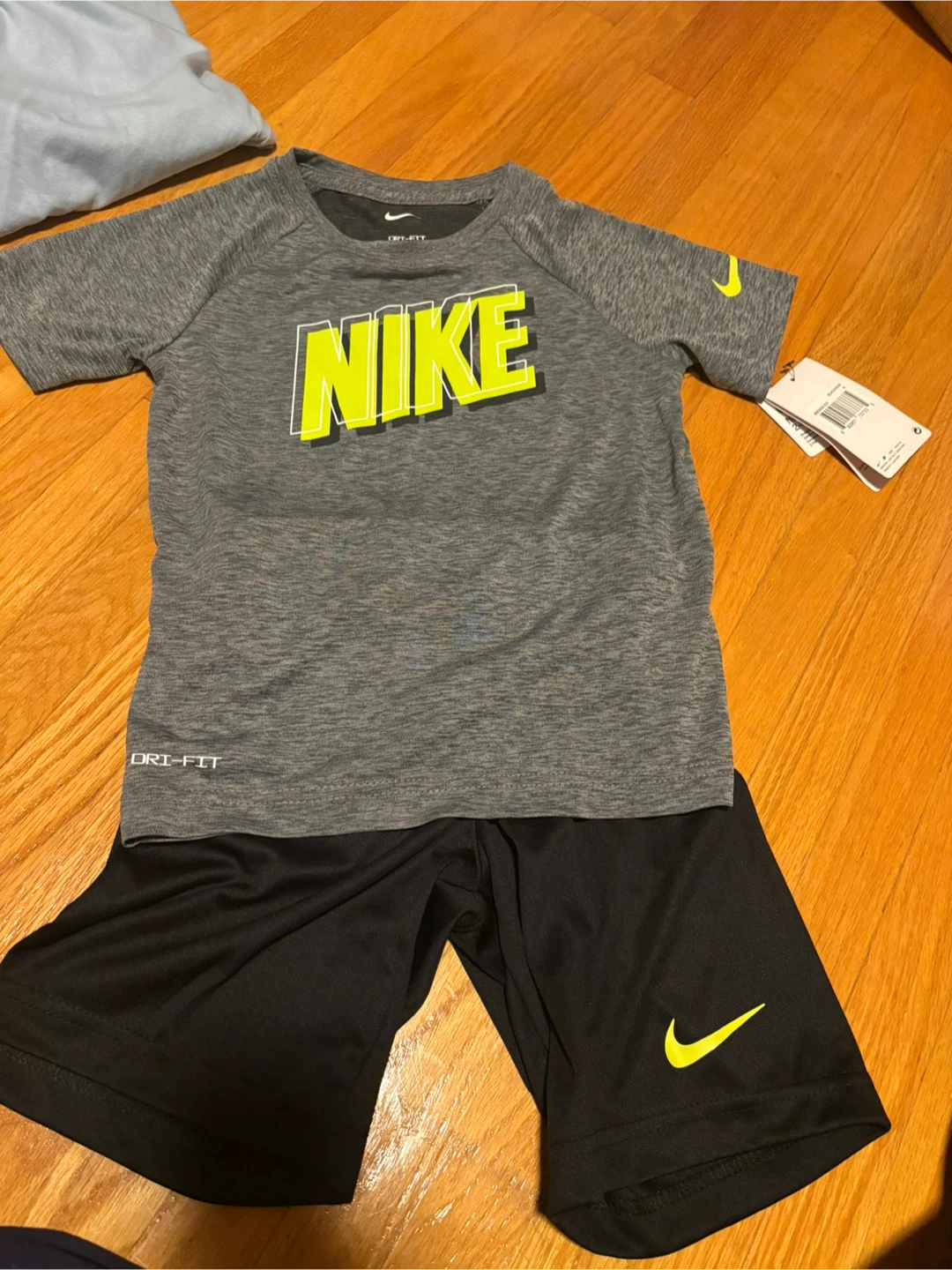 Nike Dri-FIT Shirt and Shorts Set