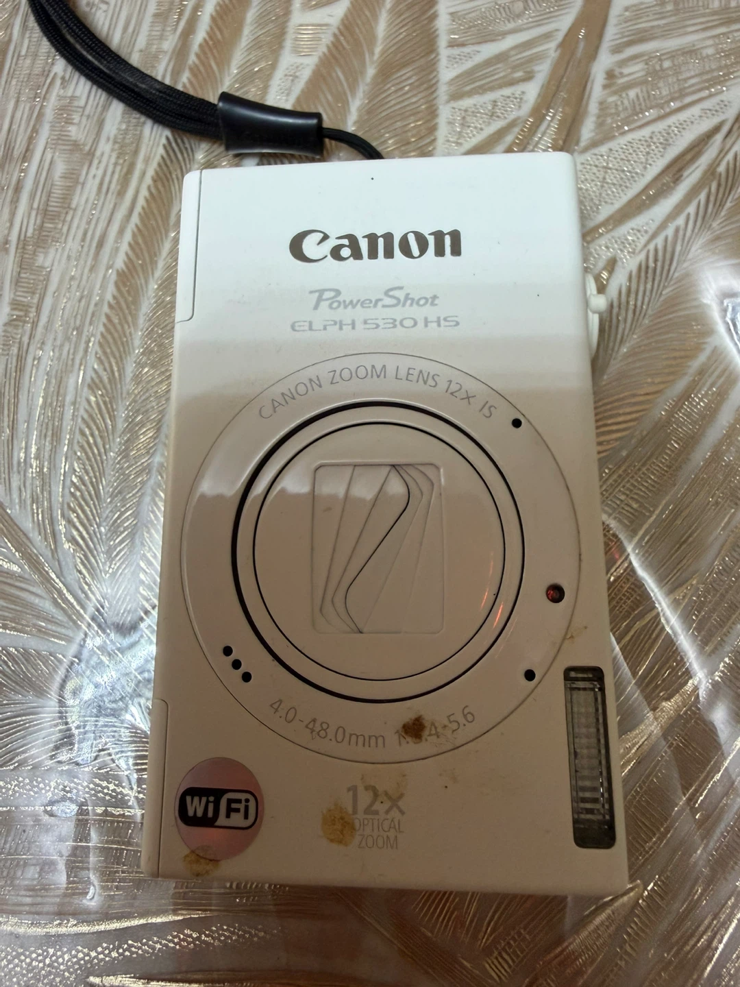Canon PowerShot ELPH 530 HS