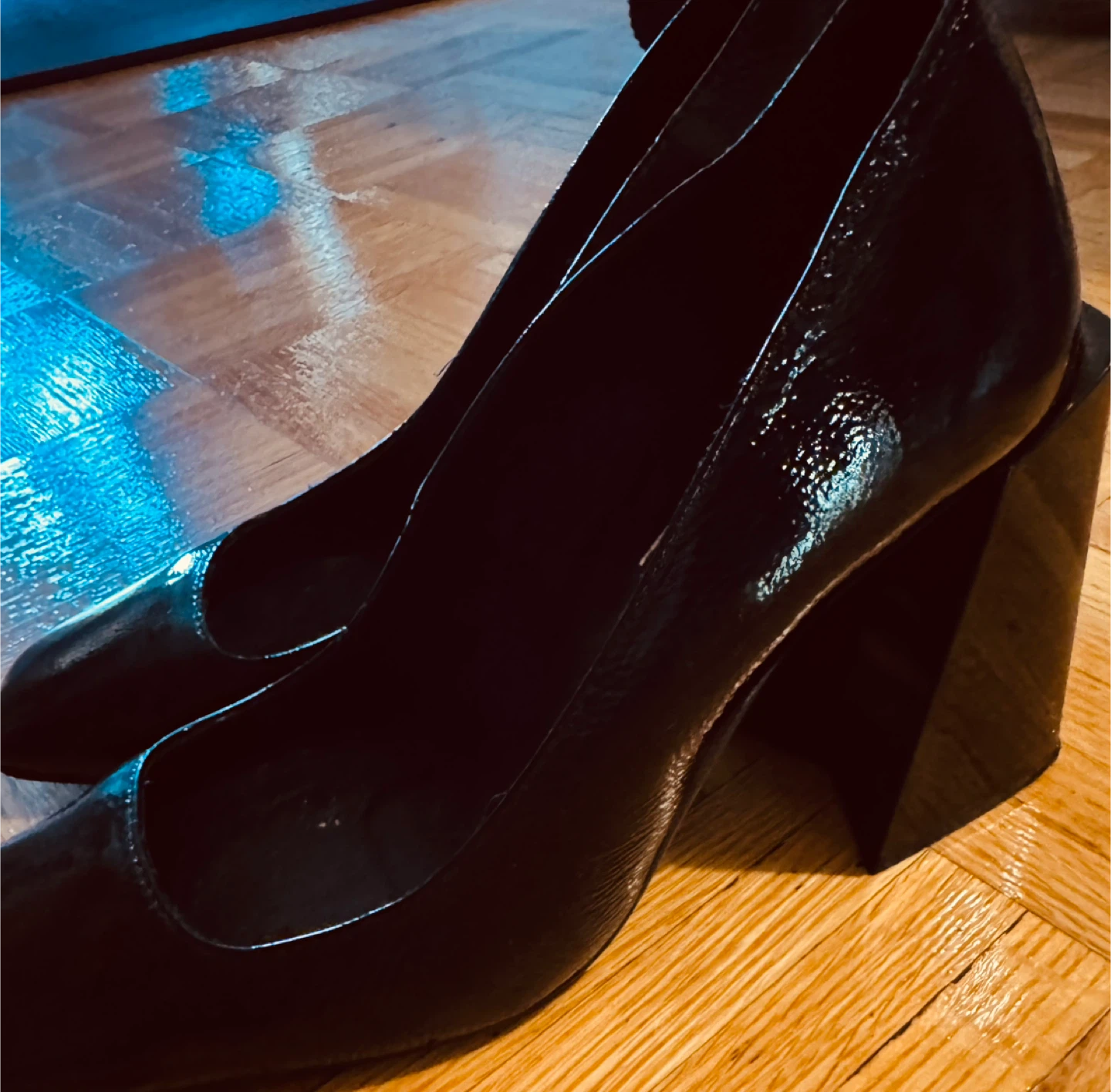 L'Intervalle Salma Black Naplack Pumps - photo 2