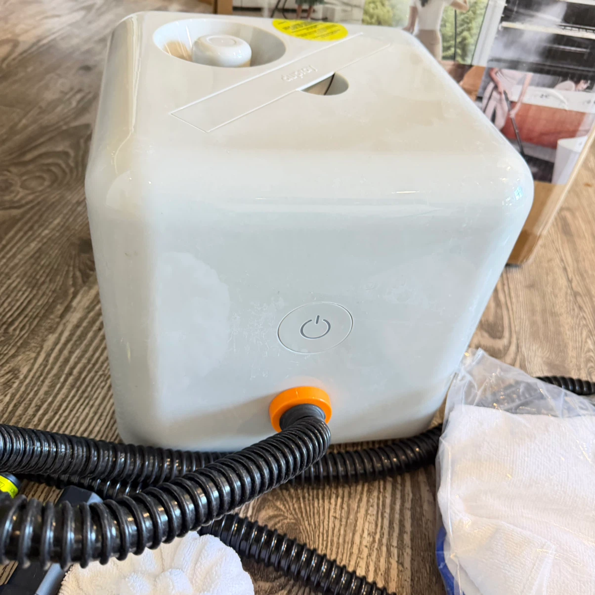 Dupray Neat Steam Cleaner