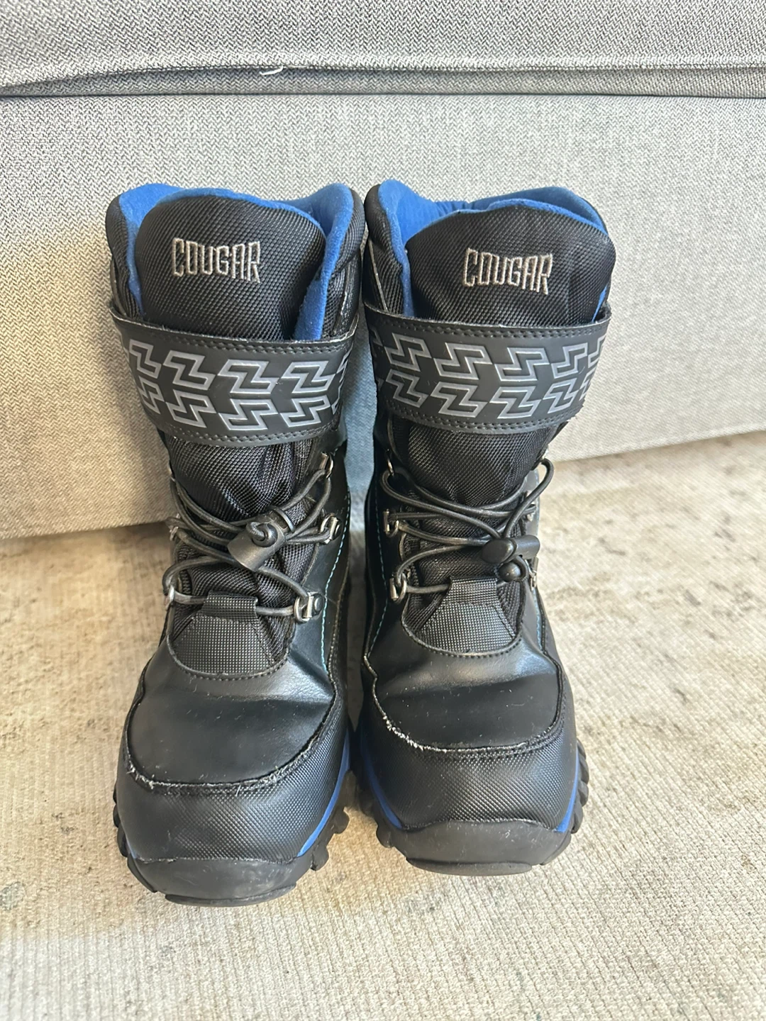 Cougar Kids Winter Boots Black and Blue Size 4