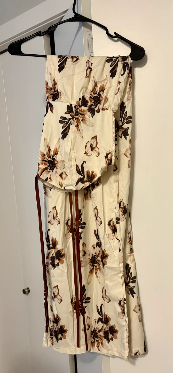 Brand New Jumpsuit! - photo 2