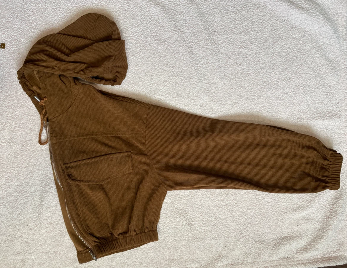4pcs of Assorted Cropped Sweaters XS/S/M - photo 3