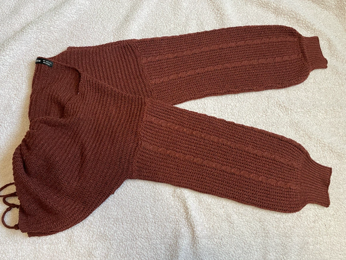 4pcs of Assorted Cropped Sweaters XS/S/M - photo 5
