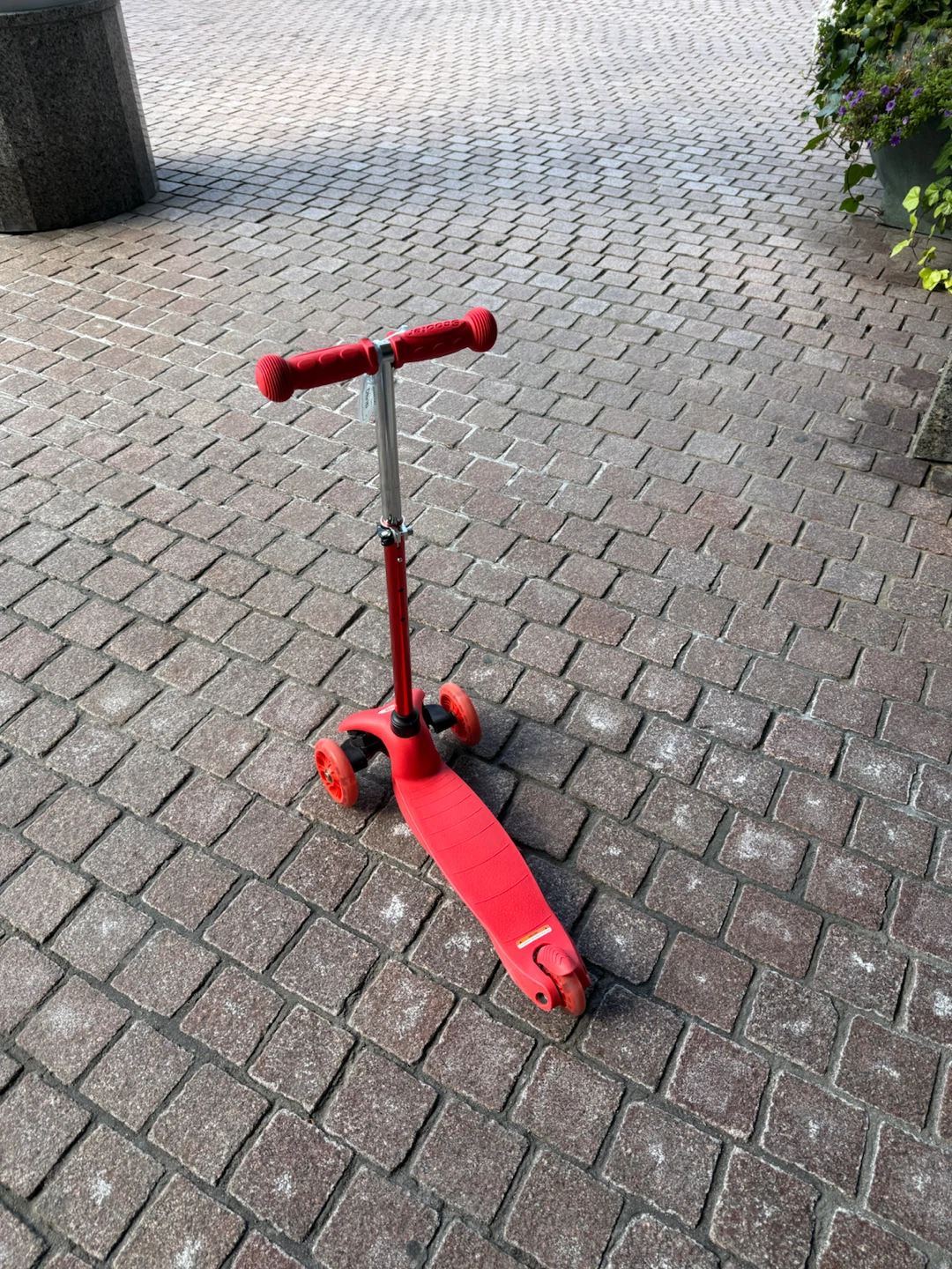 Kids Three-Wheeled Red Scooter