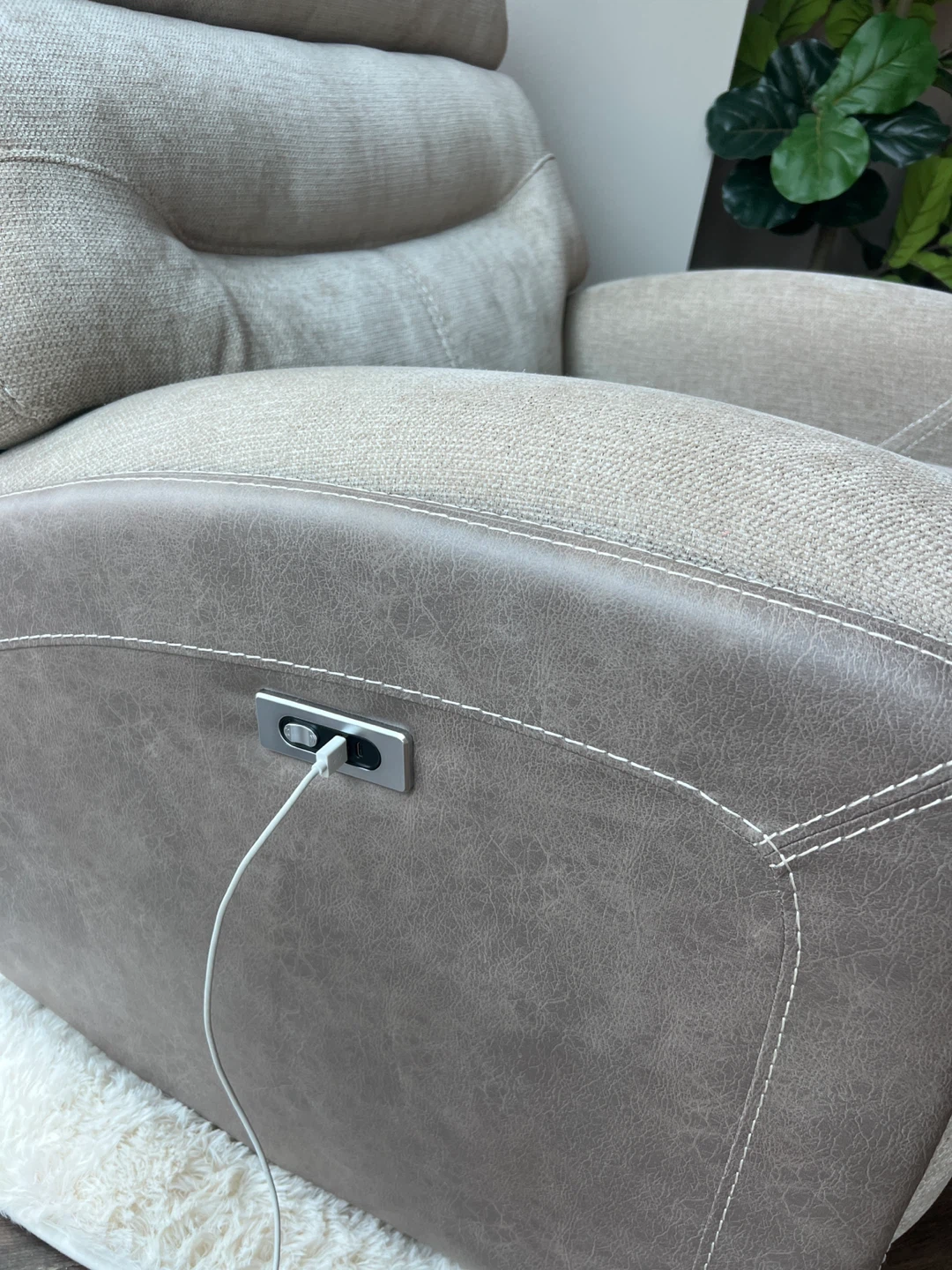 *Like New* Reclining couches and chair - photo 4