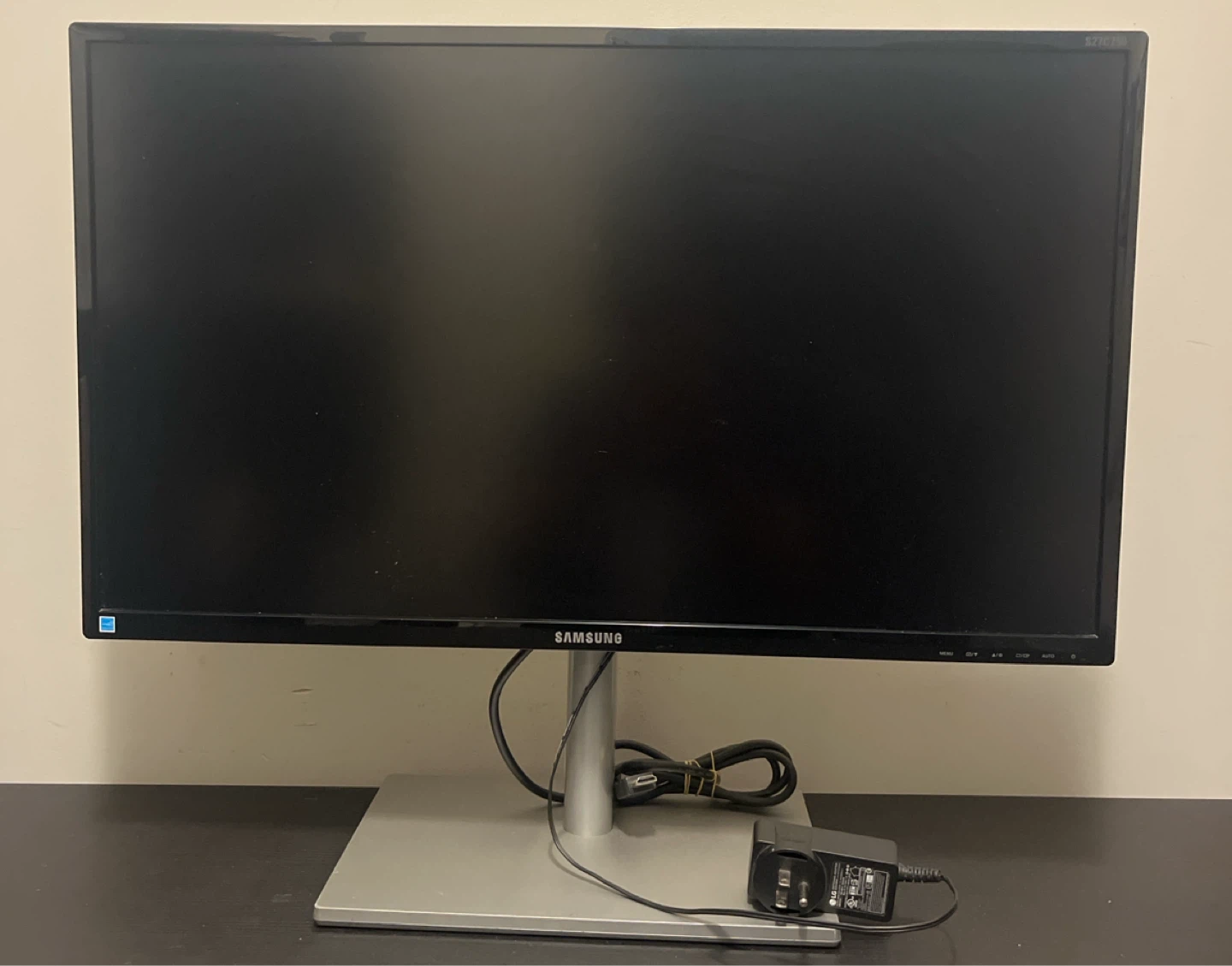 Samsung S27C750 27-inch Monitor