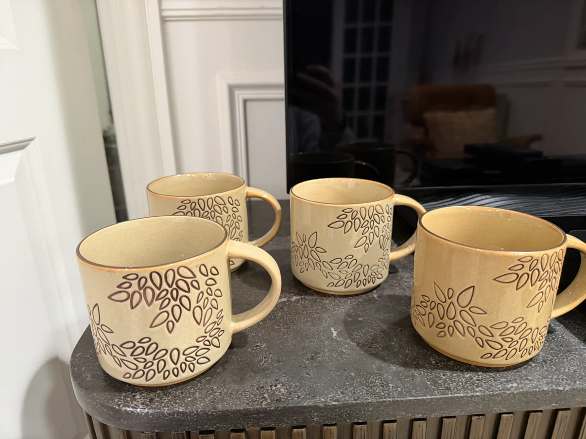 Set of 4  Starbuck Ceramic Mugs with Floral Pattern