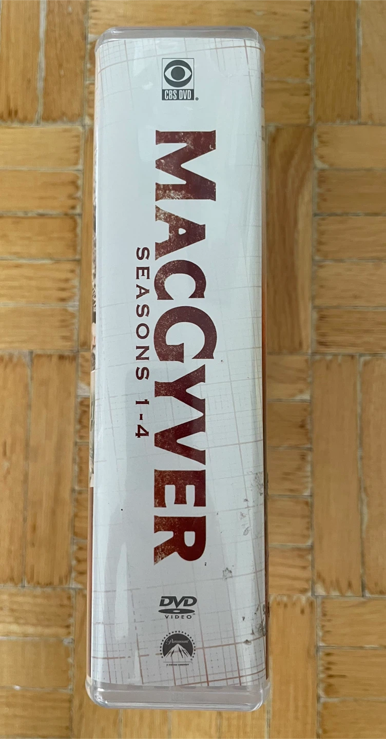 MacGyver Seasons 1-4 DVD Box Set - photo 2