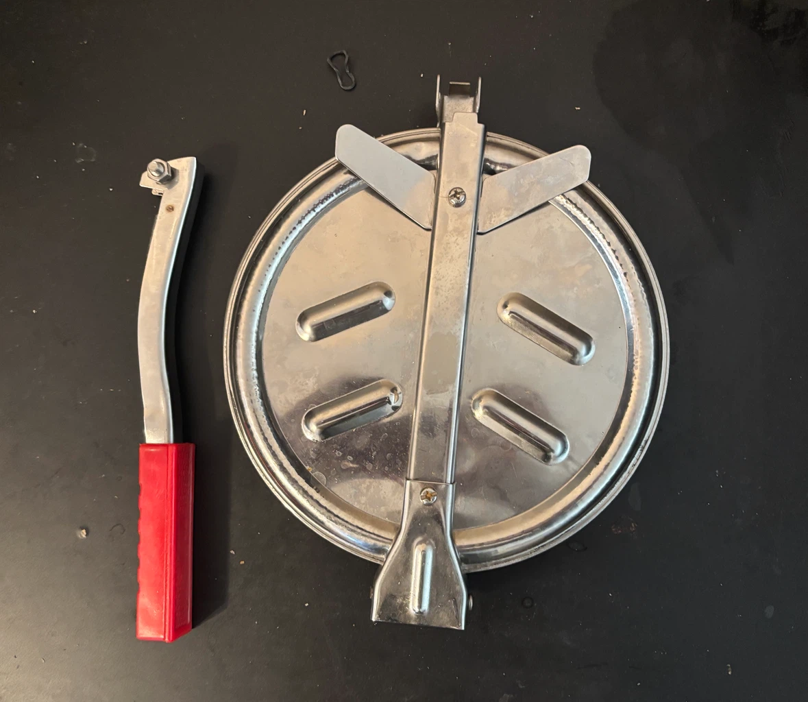 Shakti Extra Large Puri Press (7.5”) - photo 3
