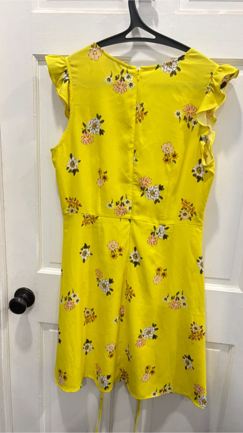 Yellow Dress - photo 2