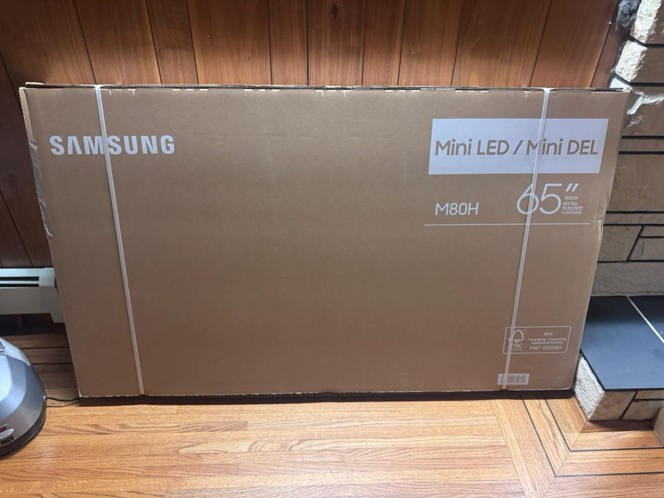 Samsung 65" M80H LED 4K Smart TV - photo 2