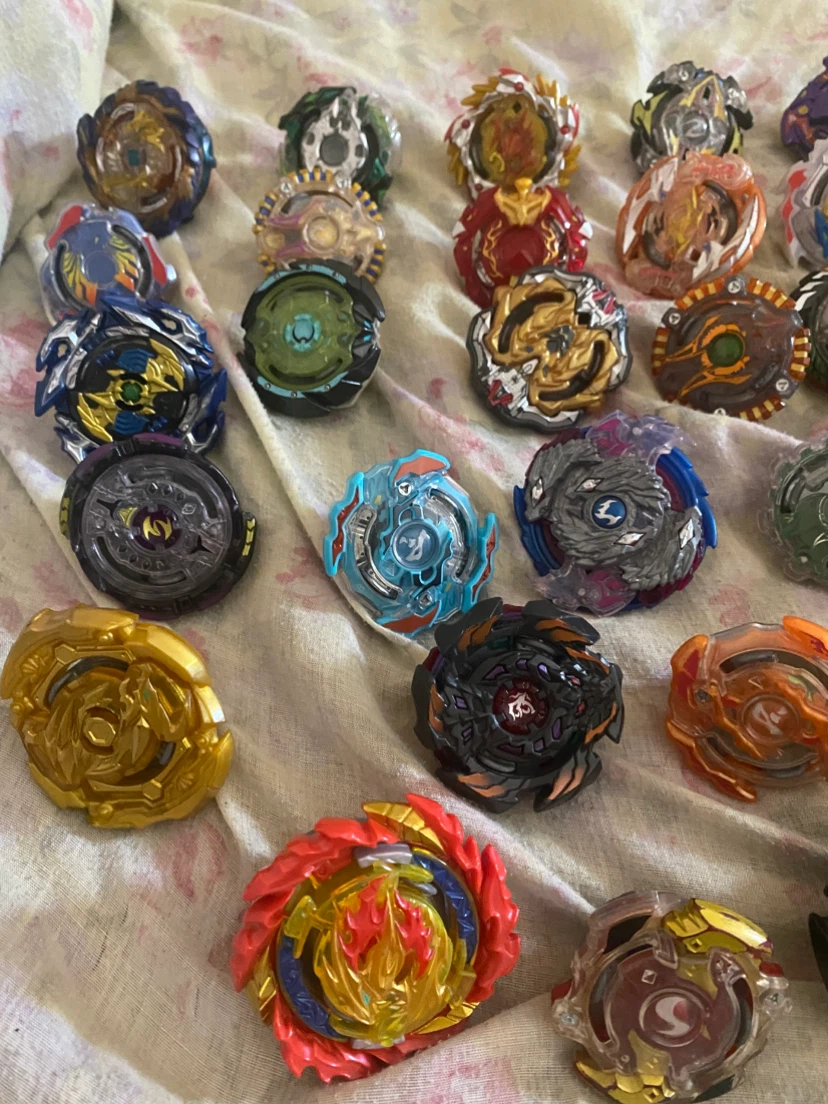 Beyblade Burst - photo 2
