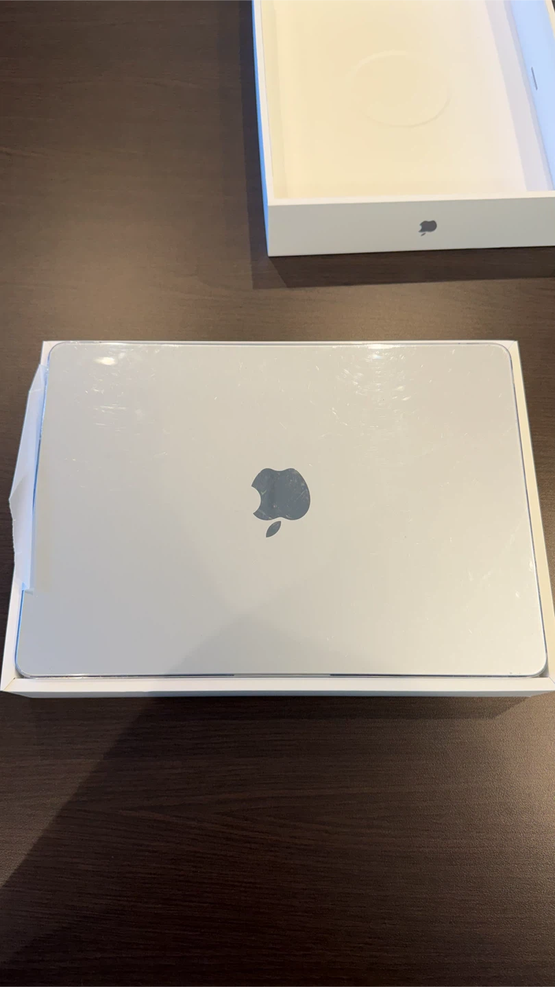 Sky Blue MacBook Air - photo 2