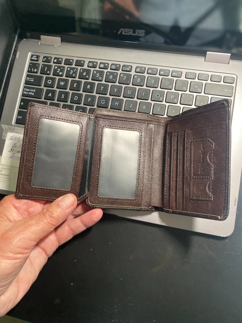 Ciephia Brown Leather Tri-fold Wallet - photo 3
