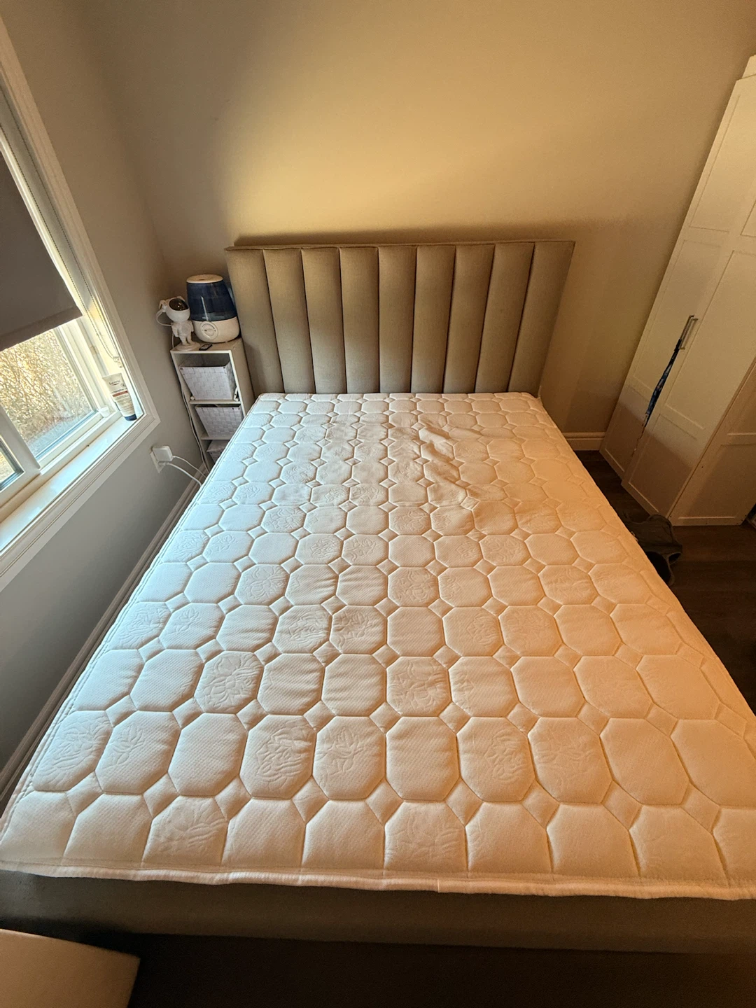 Bed with headboard (Foam included) - photo 2