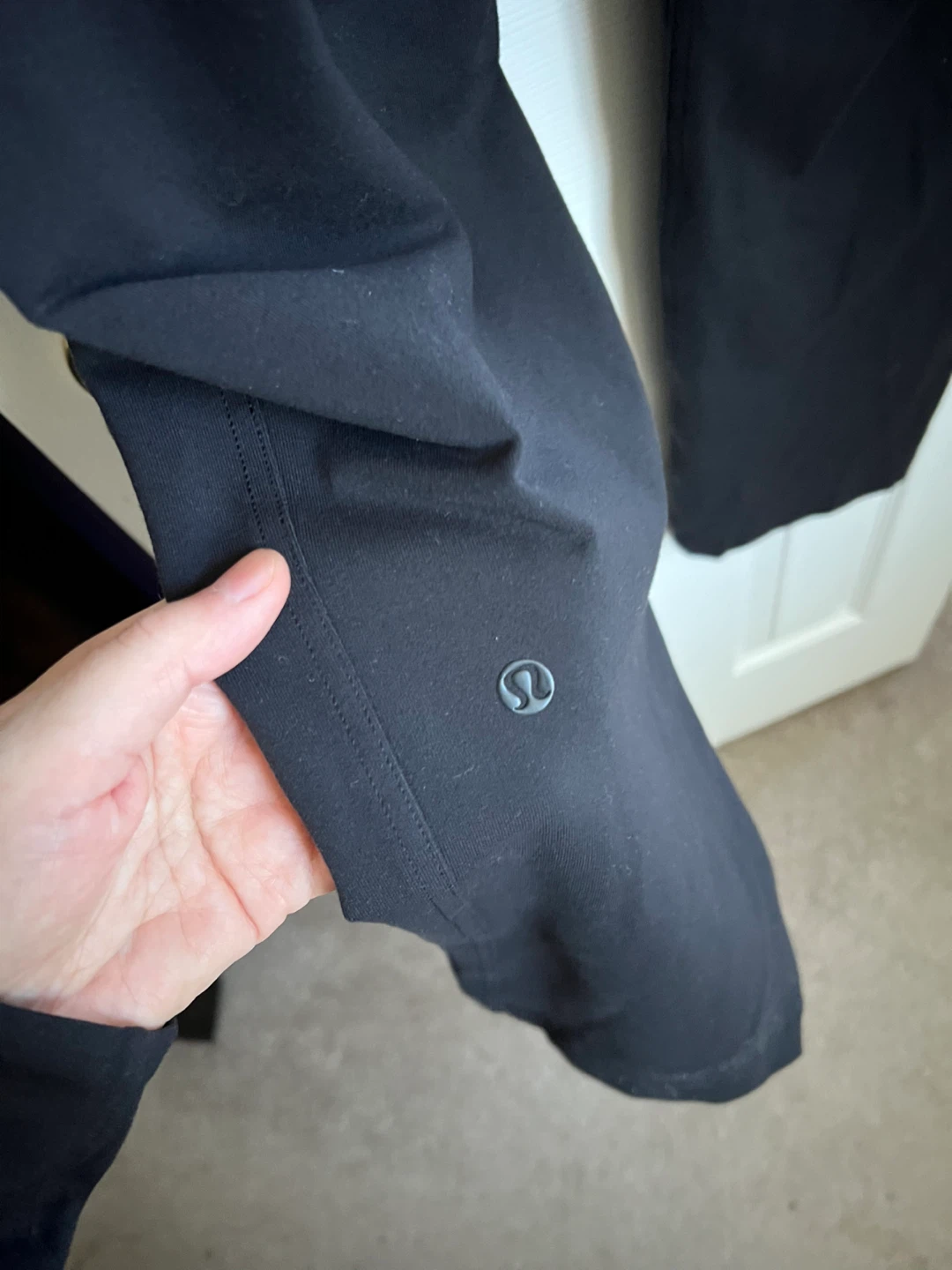 Lululemon Black Men's Pants Size Large Regular - photo 3