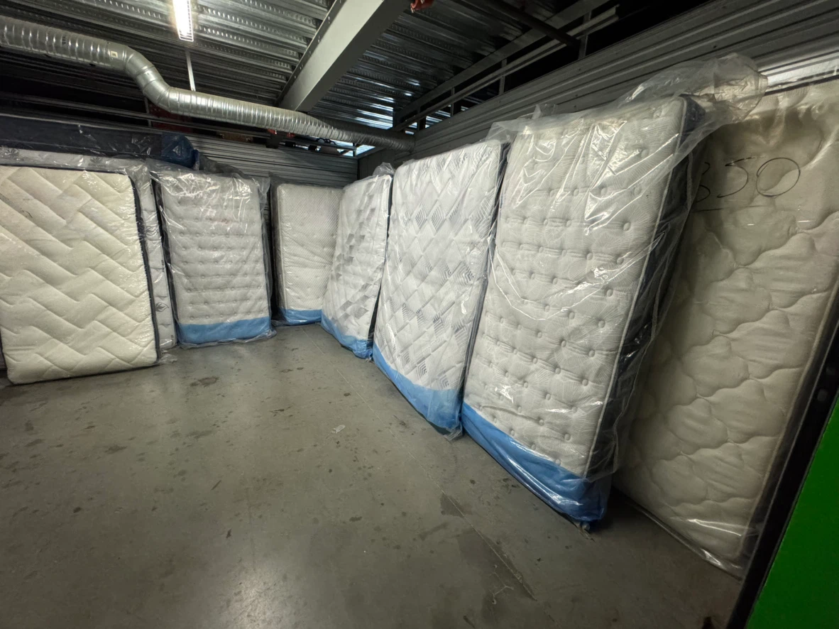 Savings on queen size mattresses - photo 2