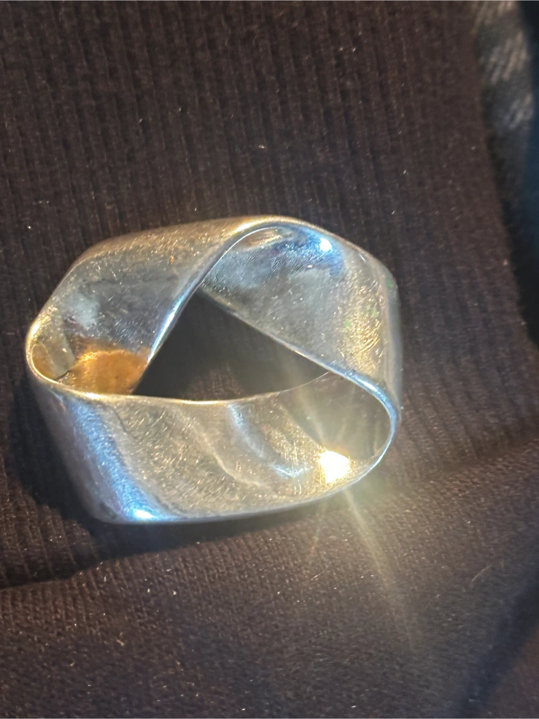 Tiffany & Co Elsa Peretti Ribbon Twist Pendant - photo 3