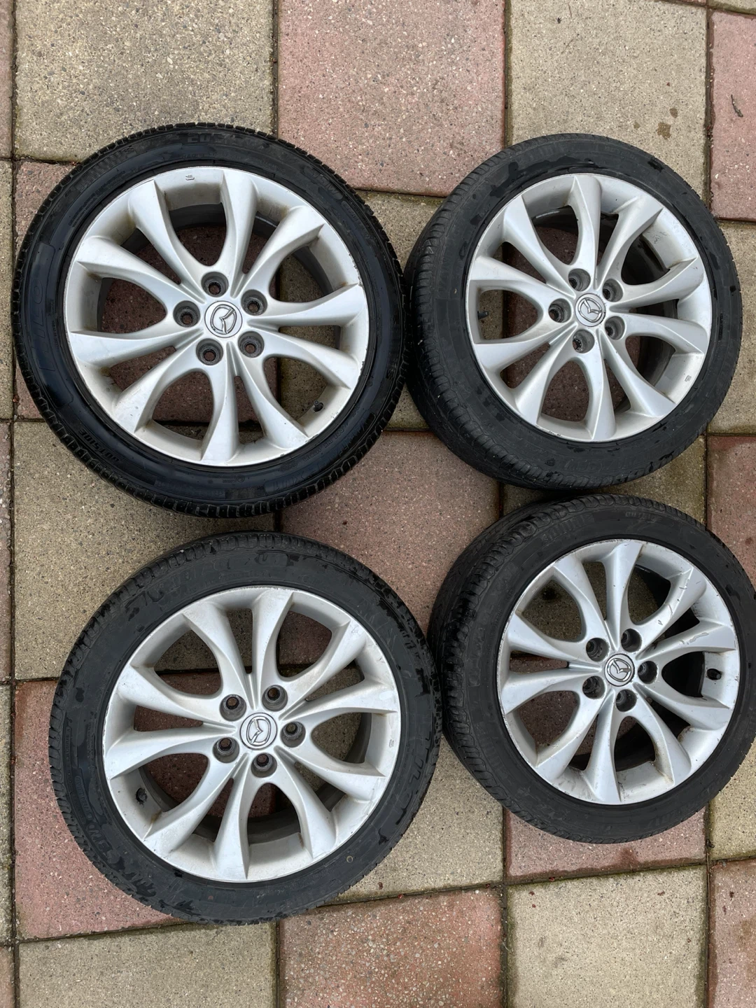 Set of 4 Mazda Alloy Rims with Michelin Tires - photo 5